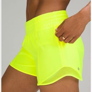 Lululemon Hotty Hot Lined Short